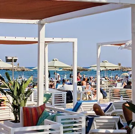 Family Comfort 2 Bdrm Apts Near The Sea Apartment Larnaca