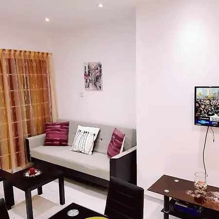 Apartment Family Comfort 2 Bdrm Apts Near The Sea *
